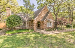 2111 Meadowview Drive, Keller, TX 76262
