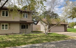 4711 Lund Point, Eagan, MN 55122