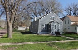 600 E Minnesota Ave, George, IA 51237