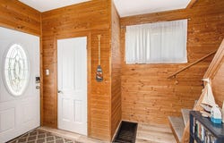 292 6th Avenue, Manistee, MI 49660