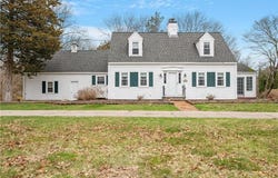 3225 Diamond Hill Road, Cumberland, RI 02864