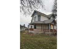 703 Washington St, Davenport, WA 99122