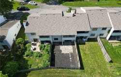 43 Hollingham, Perinton, NY 14450