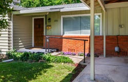 2722 Russell Street, Redding, CA 96001