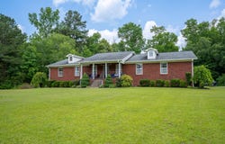 208 Burgess Avenue Avenue SW, Rainsville, AL 35986