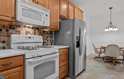 2102 MERIDIAN BOULEVARD, WARRINGTON, PA 18976