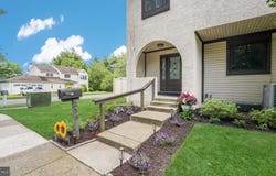 253 CLINTON COURT, SOUTHAMPTON, PA 18966