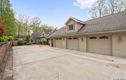 373 Hillside Lane, Somerset, PA 15501