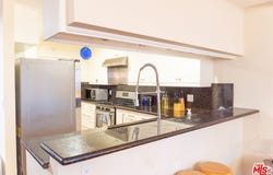 9025 Willis Ave, Los Angeles, CA 91402