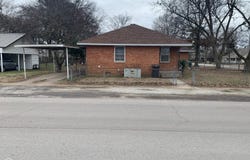 305 W 3Rd, Walnut Ridge, AR 72476