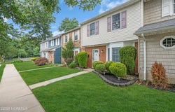 78 Kingsley Way, Freehold, NJ 07728