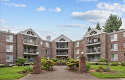 15420 NE KNOTT ST, Portland, OR 97230