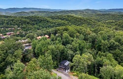 4142 Dolly's Drive, Sevierville, TN 37876