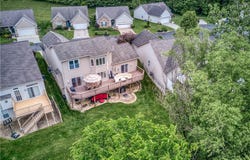 833 Lakeview Court, Kent, OH 44240