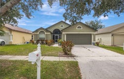 6923 WATERBROOK Court, GIBSONTON, FL 33534