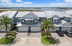 2540 BEACH Boulevard, Jacksonville Beach, FL 32250