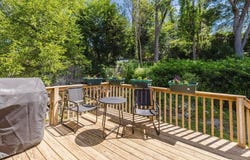 1 Lee Ann Dr, Johnston, RI 02919