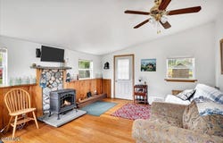 124 Mohawk Avenue, Broadalbin, NY 12025