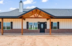 9334 County Rd 5330, Shallowater, TX 79363