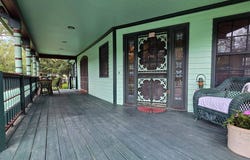 25 Oakdale Avenue, Selden, NY 11784