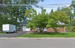 905 Beechwood Ln, VESTAL, NY 13850