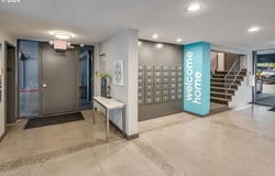 200 BURNHAM Rd, LakeOswego, OR 97034