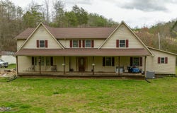 8651 Tazewell Hwy, Sneedville, TN 37869