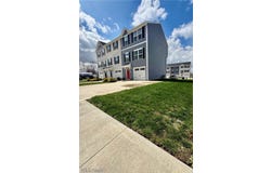 114 Slate Ridge Drive, Barberton, OH 44203