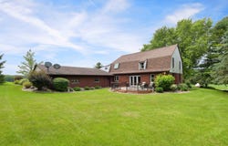 9080 Hickory Dr, Kewaskum, WI 53040