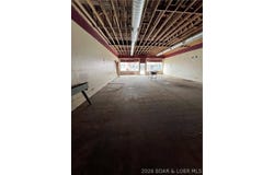 208/210 S Maple Street, Eldon, MO 65026