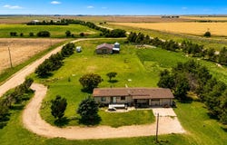10538 Outlaw Road, Dodge City, KS 67801