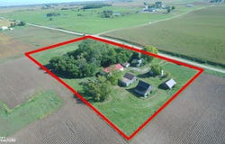 2819 Union Avenue, Dows, IA 50071