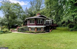 8901 CHARRED OAK DR, BETHESDA, MD 20817