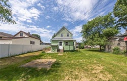 429 1st Avenue S, South Saint Paul, MN 55075