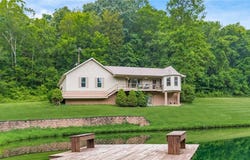 4101 Oak Ridge Lane, Cambridge, OH 43725