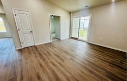 1409 B E Cedar Street, Dodge City, KS 67801