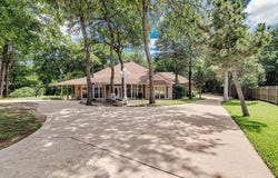 3308 Corn Valley Road, Grand Prairie, TX 75052