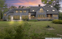 21 Harpswell Islands Road, Harpswell, ME 04079