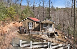 840 Summit Ridge Road, Purlear, NC 28665