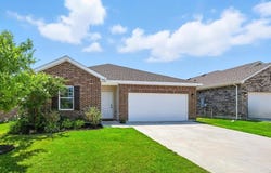 1545 Shadow Hawk Drive, Fort Worth, TX 76052