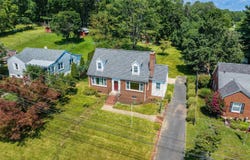 810 REID ST, STAUNTON, VA 24401