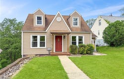 4027 Stratford Boulevard, Steubenville, OH 43952