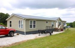 15713 Monroe Road 715, Paris, MO 65275