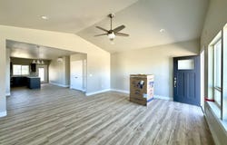 315 E Rapp Road, Talent, OR 97540