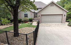 148 Crown Drive, Branson West, MO 65737