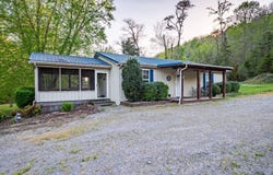 612 Little Indian Dr, Jamestown, KY 42629
