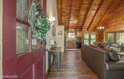 279 Arrowhead Mountain Way, Sevierville, TN 37876