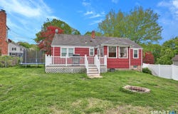 78 Hillcrest Avenue, Meriden, CT 06451