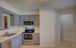 9007 S 77th East Place, Tulsa, OK 74133