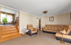 427 Wanamaker Street, Oceanside, NY 11572